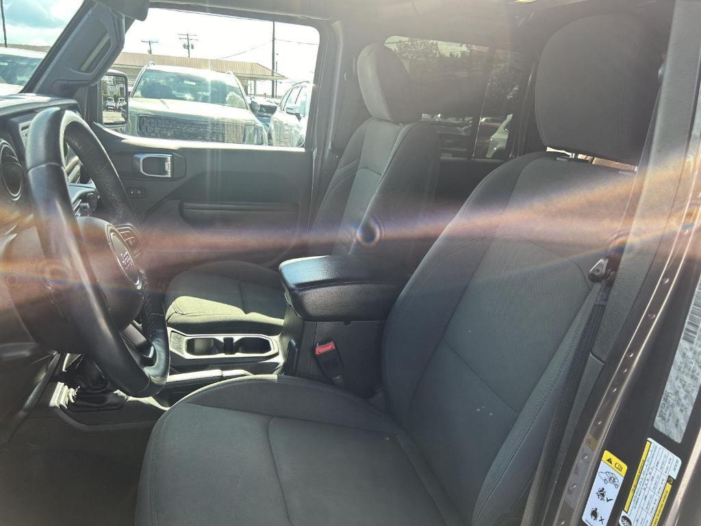 used 2018 Jeep Wrangler Unlimited car, priced at $20,286