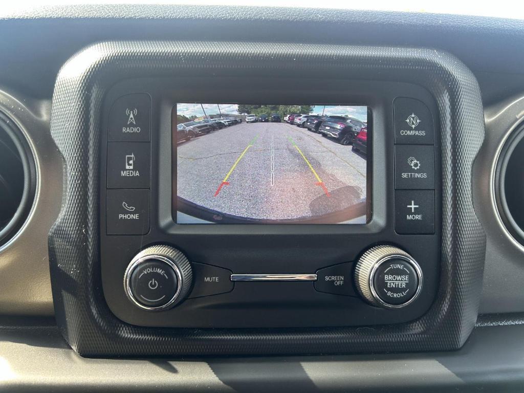 used 2018 Jeep Wrangler Unlimited car, priced at $20,286