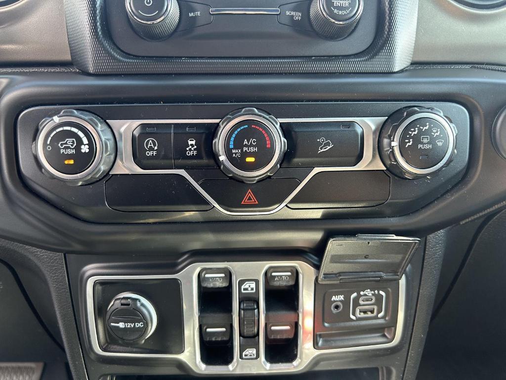 used 2018 Jeep Wrangler Unlimited car, priced at $20,286