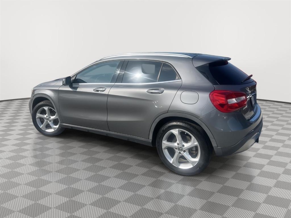 used 2020 Mercedes-Benz GLA 250 car, priced at $21,988