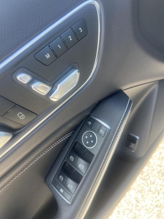 used 2020 Mercedes-Benz GLA 250 car, priced at $21,988