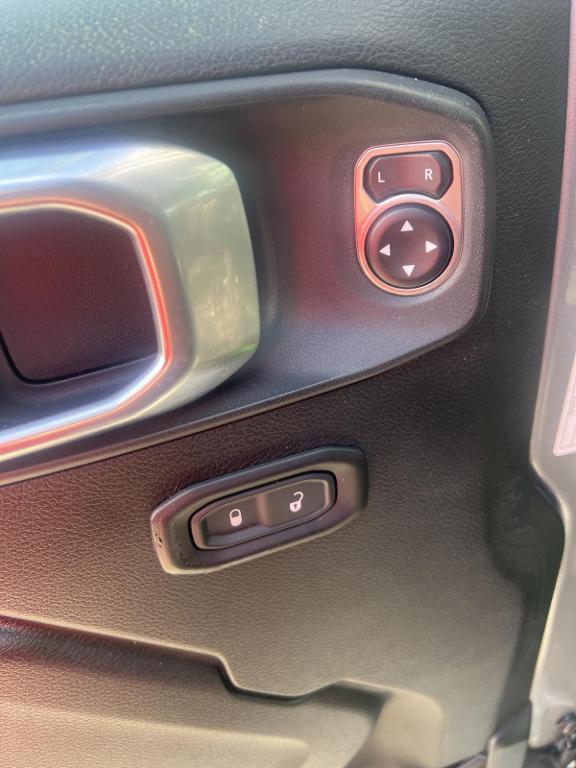 used 2020 Jeep Wrangler Unlimited car, priced at $25,500