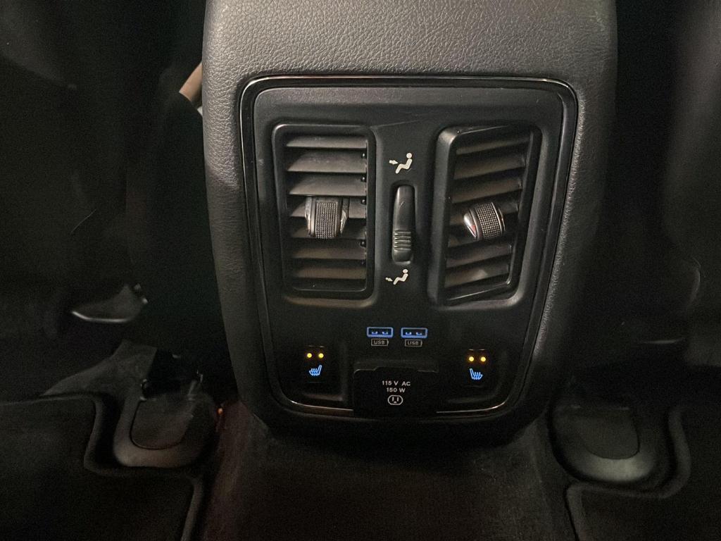 used 2015 Jeep Grand Cherokee car, priced at $13,113