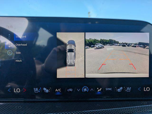 new 2025 Chevrolet Traverse car, priced at $56,102
