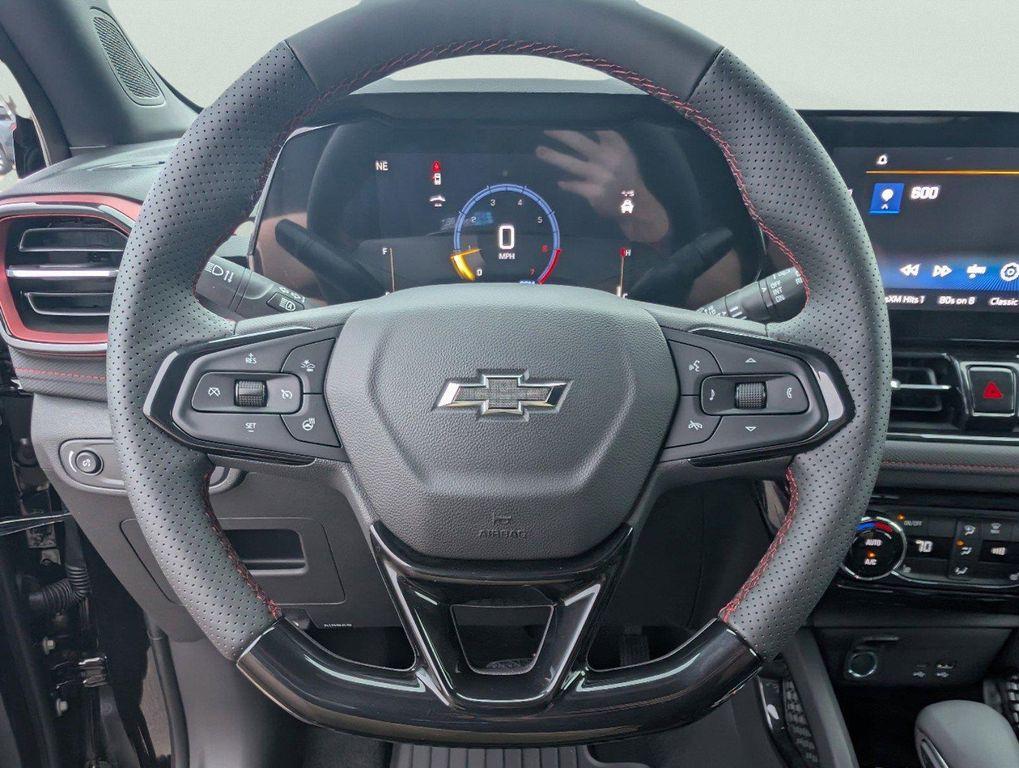 new 2025 Chevrolet TrailBlazer car, priced at $29,212