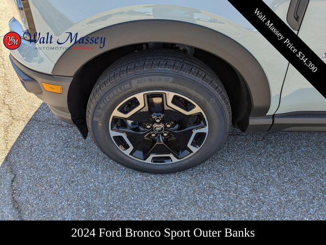 new 2024 Ford Bronco Sport car, priced at $34,390