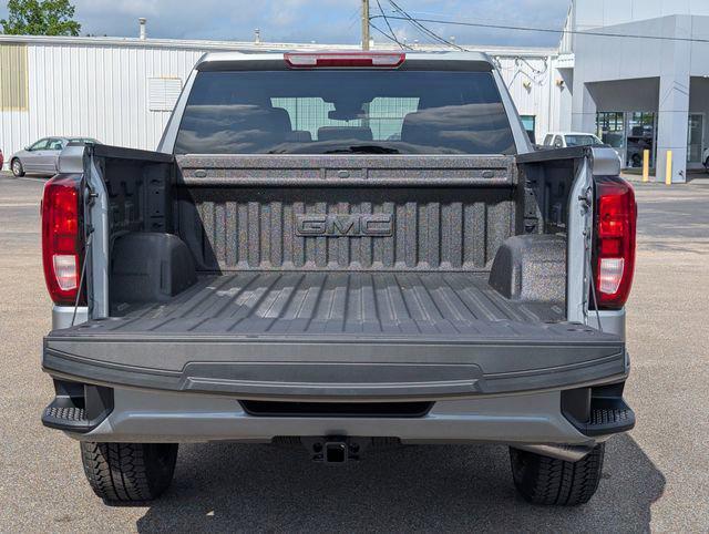 new 2025 GMC Sierra 1500 car, priced at $51,301