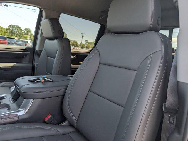 new 2025 GMC Sierra 1500 car, priced at $60,668