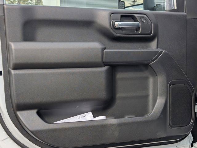 new 2025 GMC Sierra 2500 car, priced at $46,429