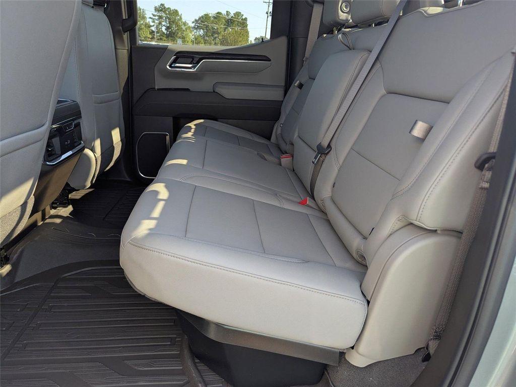 new 2026 GMC Sierra 1500 car, priced at $59,943
