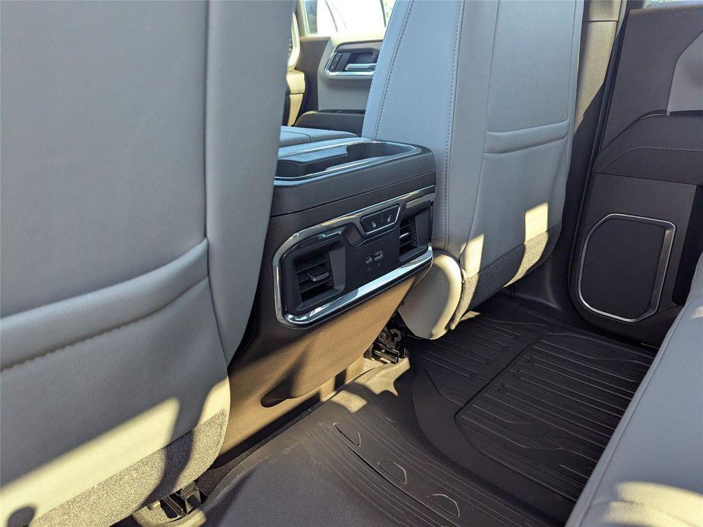 new 2026 GMC Sierra 1500 car, priced at $59,943