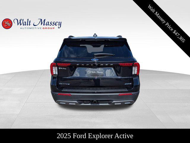 new 2025 Ford Explorer car, priced at $47,305