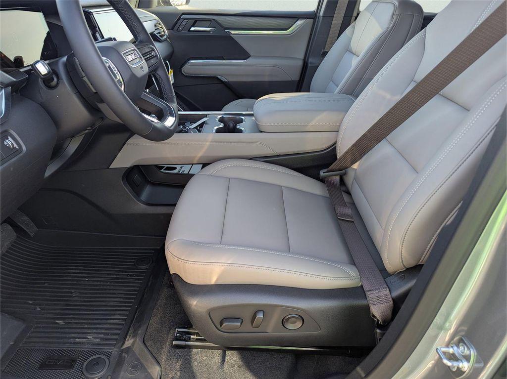 new 2026 GMC Acadia car, priced at $49,981