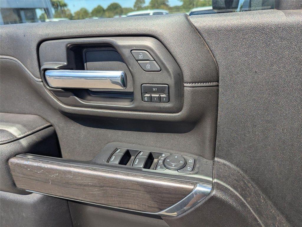 used 2022 Chevrolet Silverado 2500 car, priced at $47,399