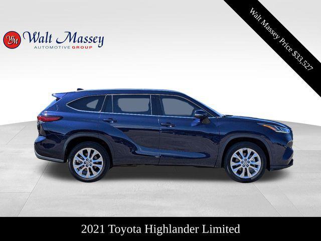 used 2021 Toyota Highlander car, priced at $32,997