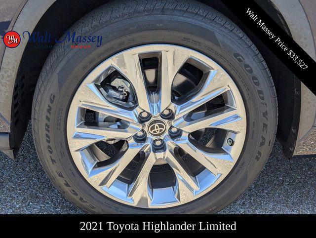 used 2021 Toyota Highlander car, priced at $32,997