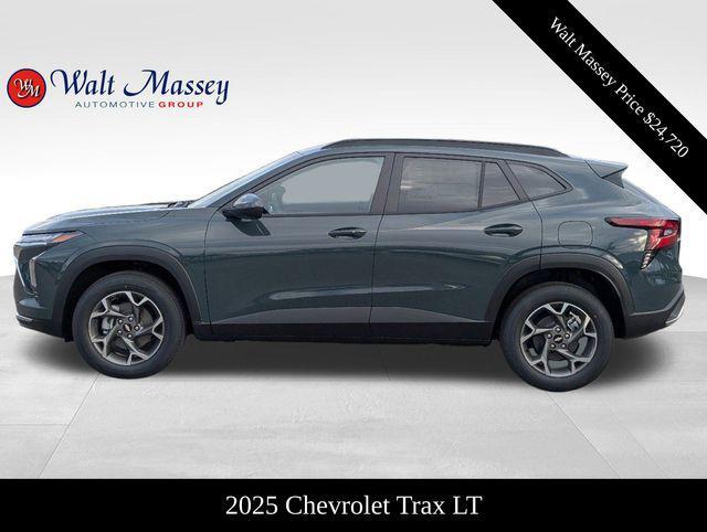 new 2025 Chevrolet Trax car, priced at $24,720