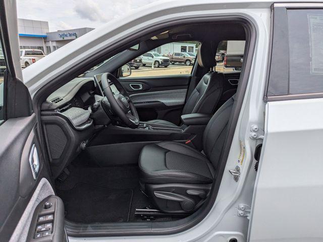 new 2024 Jeep Compass car, priced at $23,265