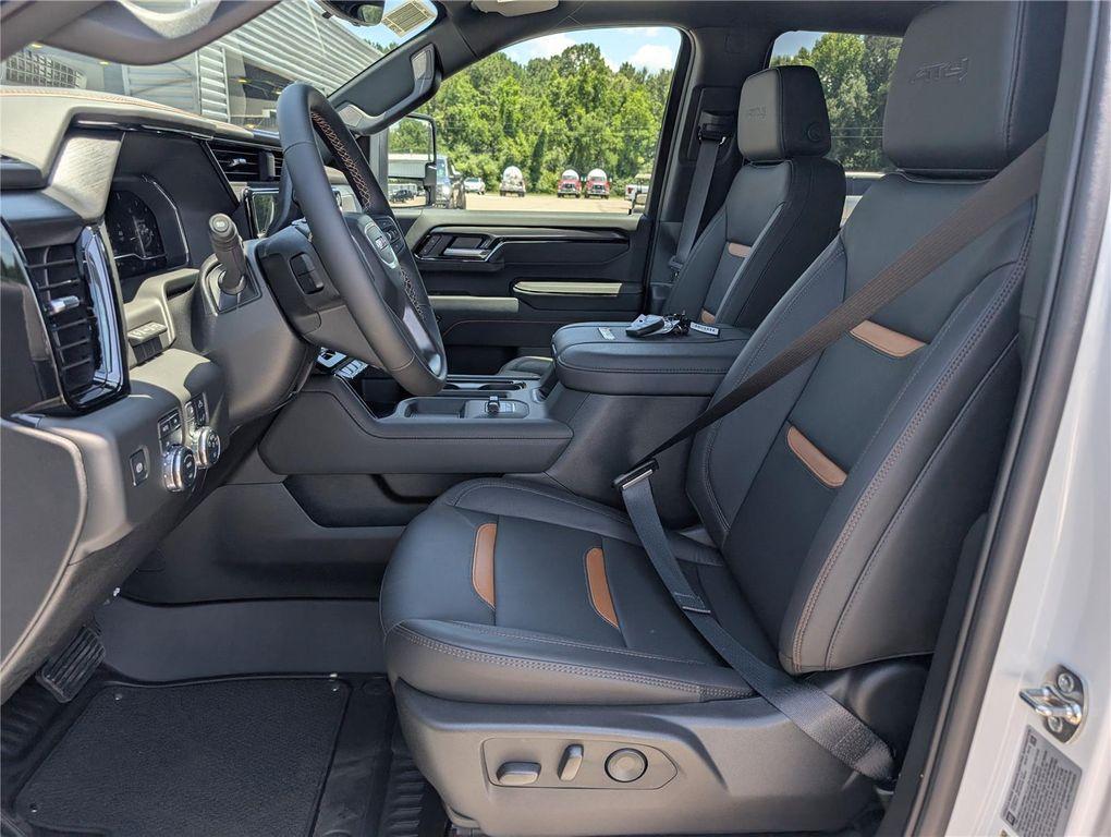 new 2025 GMC Sierra 2500 car, priced at $79,762