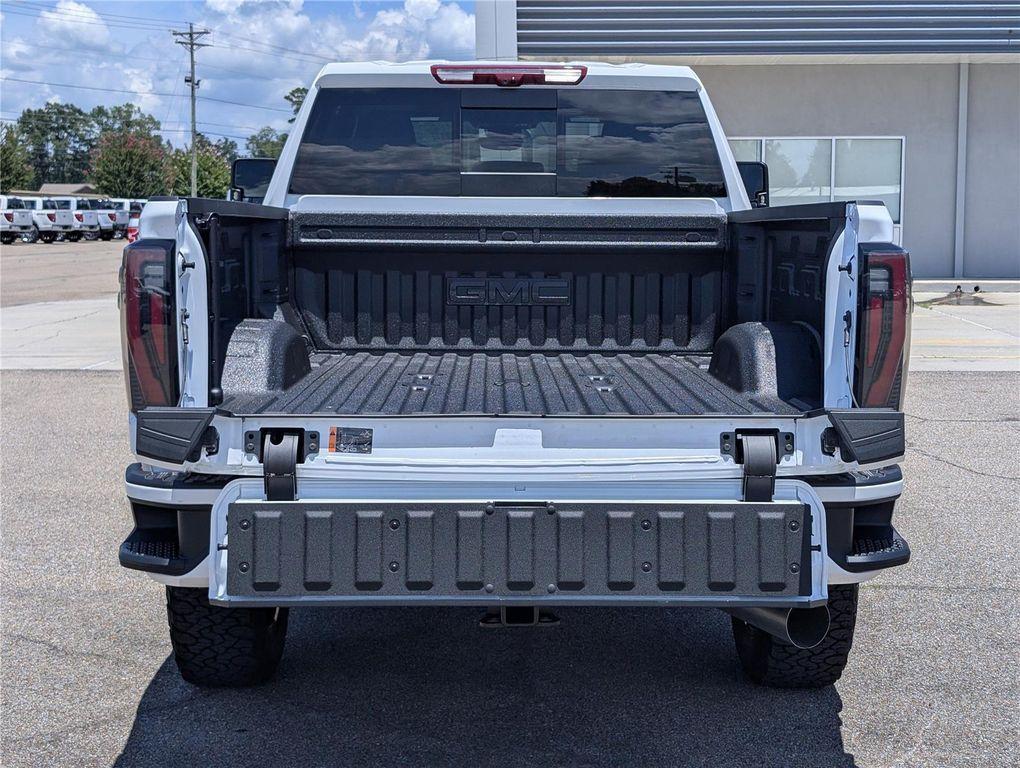 new 2025 GMC Sierra 2500 car, priced at $79,762