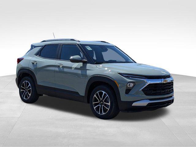 new 2025 Chevrolet TrailBlazer car, priced at $27,670