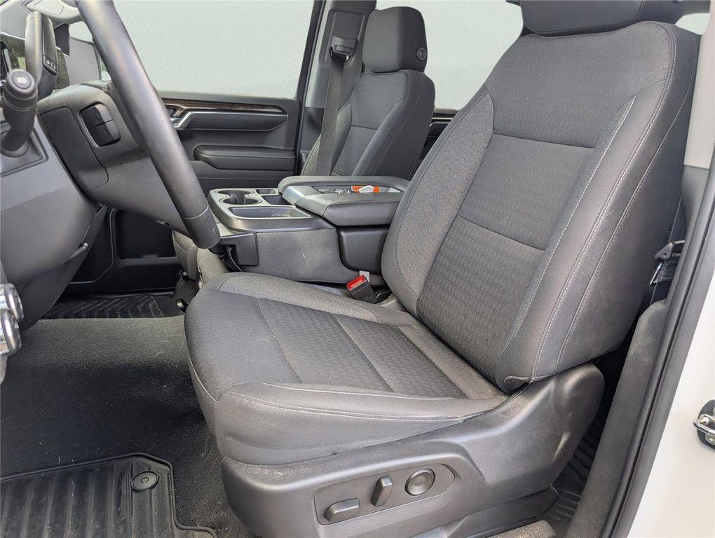 used 2022 GMC Sierra 1500 car, priced at $43,646