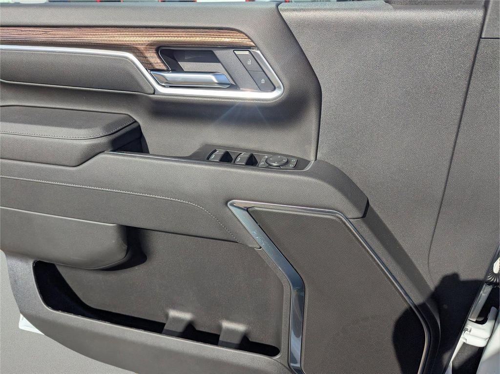 new 2026 Chevrolet Silverado 2500 car, priced at $72,806