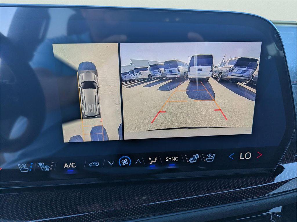 new 2026 Chevrolet Traverse car, priced at $59,315