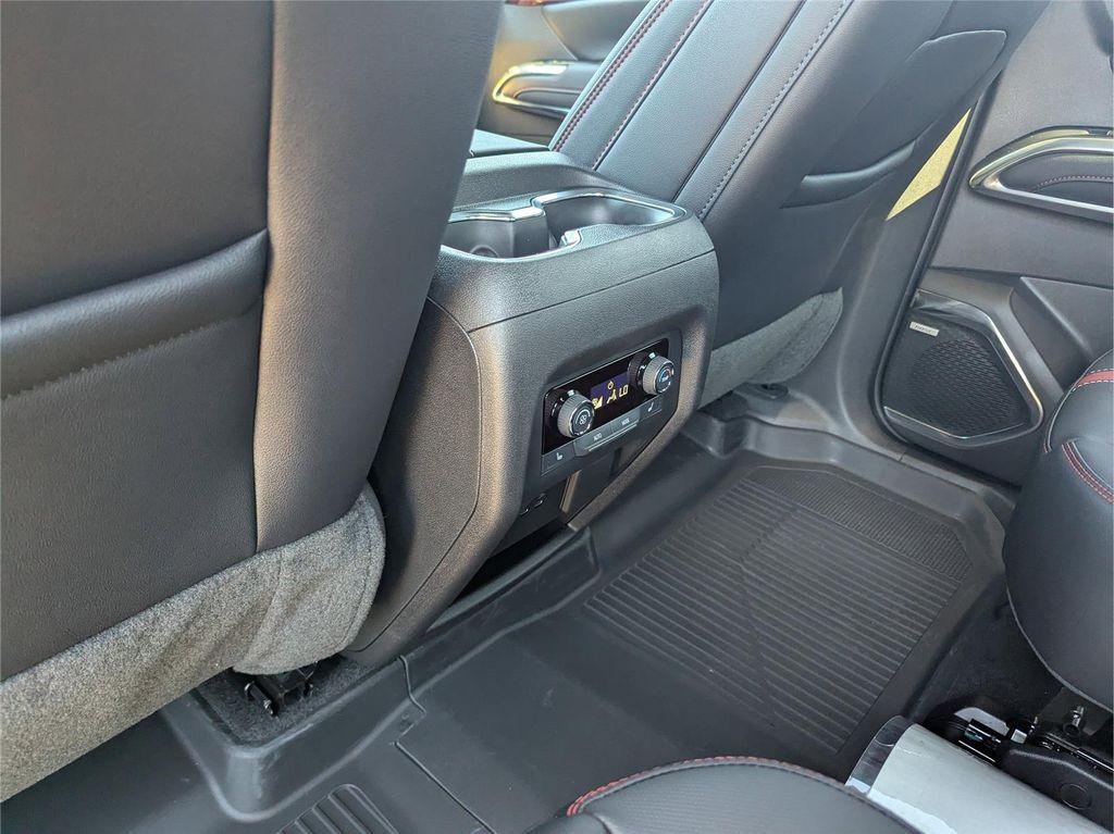 new 2026 Chevrolet Traverse car, priced at $59,315