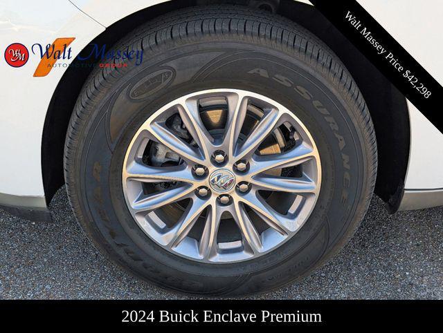 used 2024 Buick Enclave car, priced at $42,298