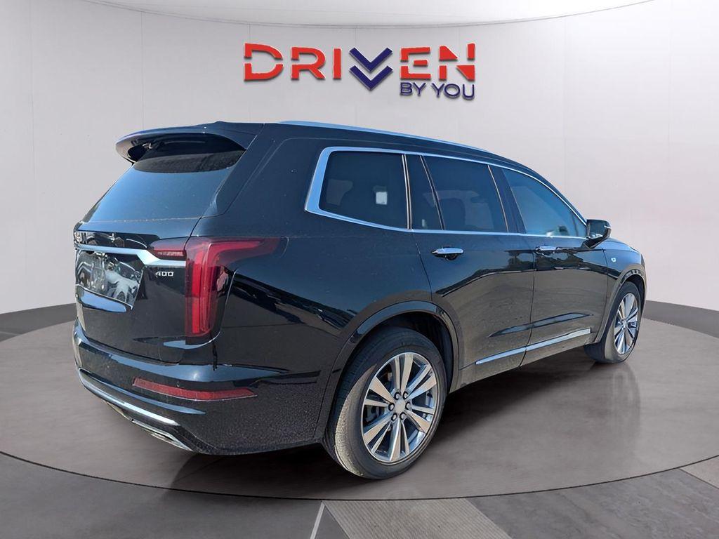 used 2023 Cadillac XT6 car, priced at $29,899