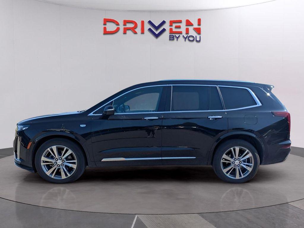 used 2023 Cadillac XT6 car, priced at $29,899