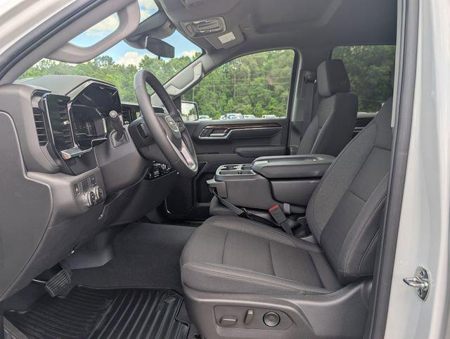 new 2025 GMC Sierra 1500 car, priced at $48,210