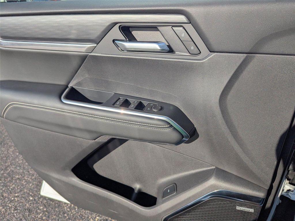 new 2026 GMC Acadia car, priced at $49,521