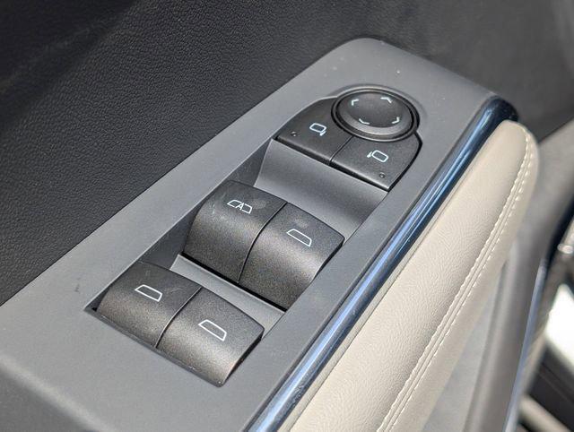 new 2025 GMC Acadia car, priced at $48,481