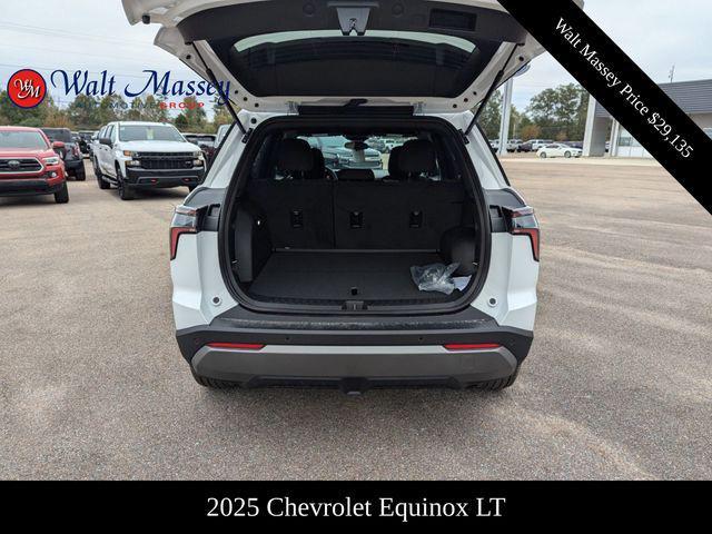 new 2025 Chevrolet Equinox car, priced at $29,135