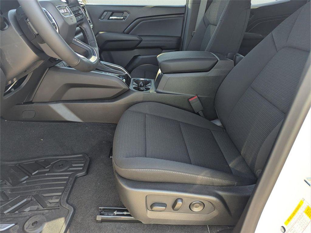 new 2026 GMC Canyon car, priced at $39,484