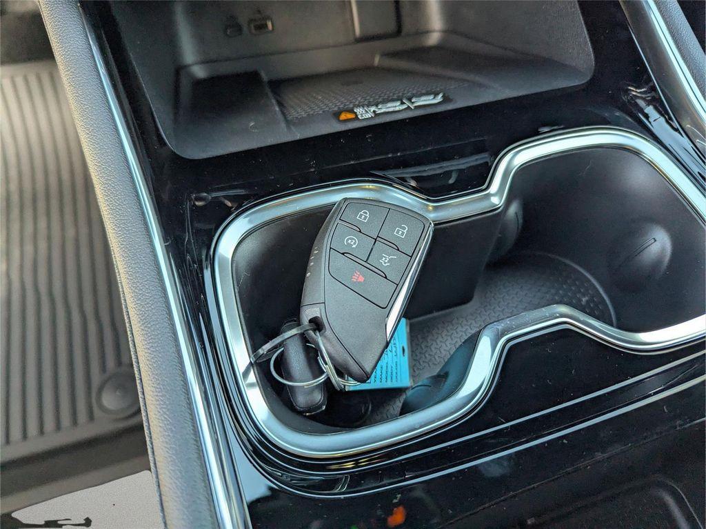 new 2026 Chevrolet Traverse car, priced at $46,603