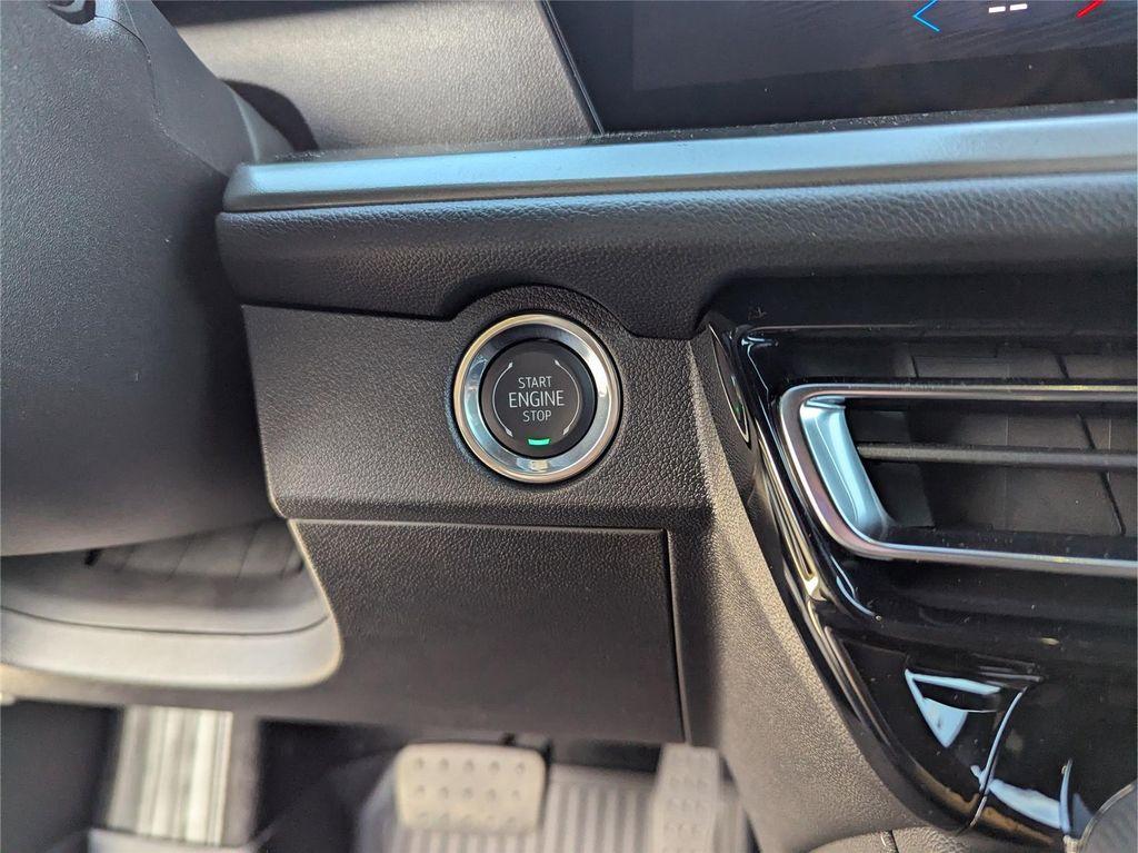 new 2026 Chevrolet Traverse car, priced at $46,603