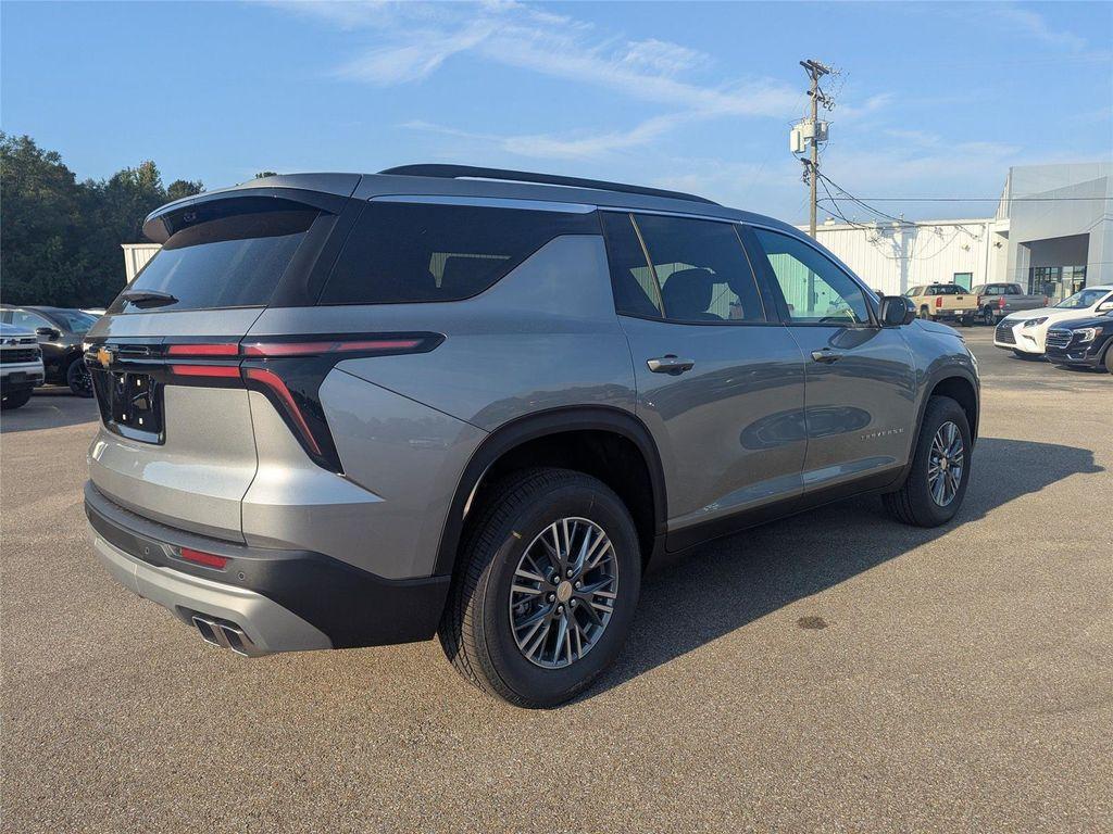 new 2026 Chevrolet Traverse car, priced at $42,854