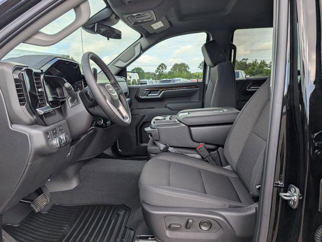 new 2025 GMC Sierra 1500 car, priced at $51,301