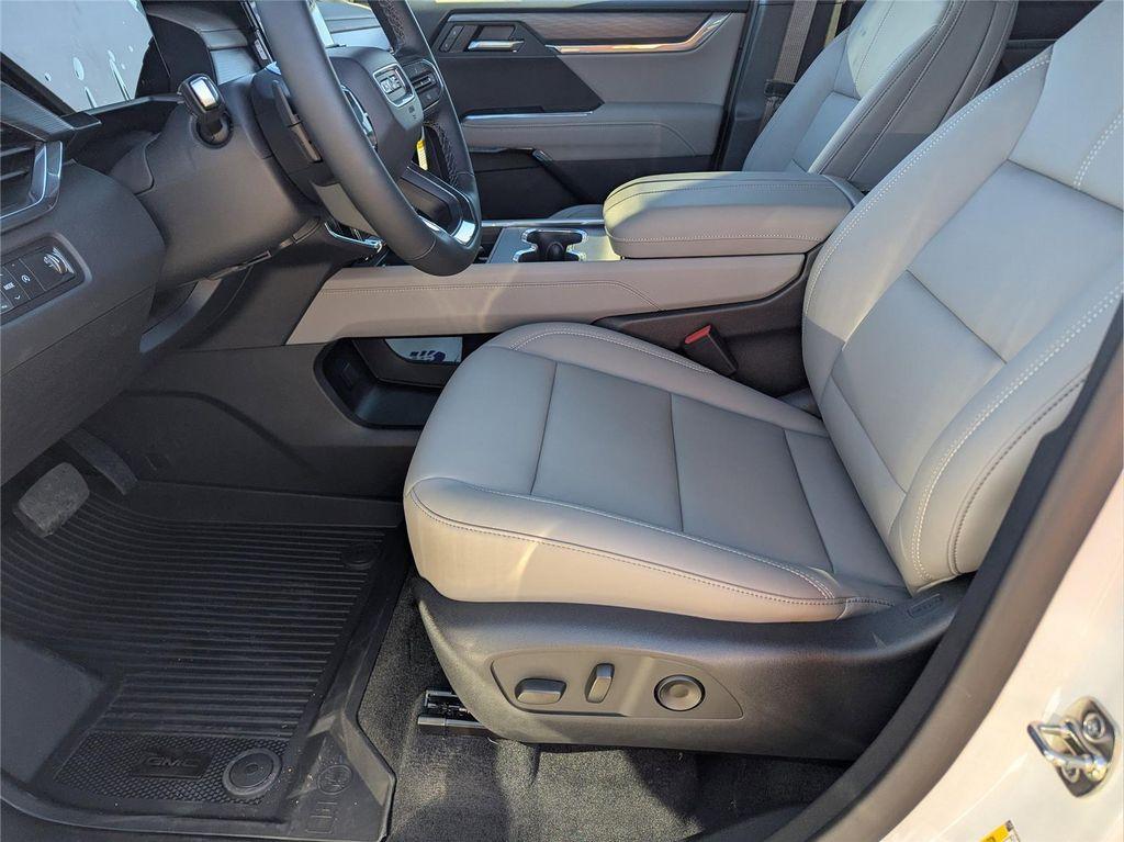 new 2026 GMC Acadia car, priced at $52,362