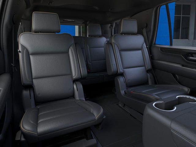 new 2025 GMC Yukon car, priced at $70,112