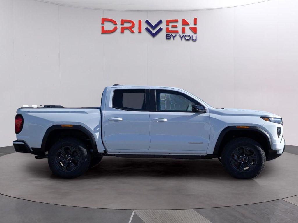 new 2025 GMC Canyon car, priced at $43,281