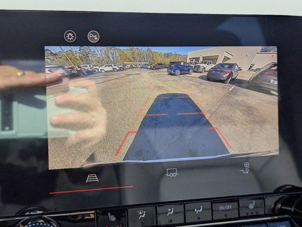 new 2025 GMC Canyon car, priced at $43,281