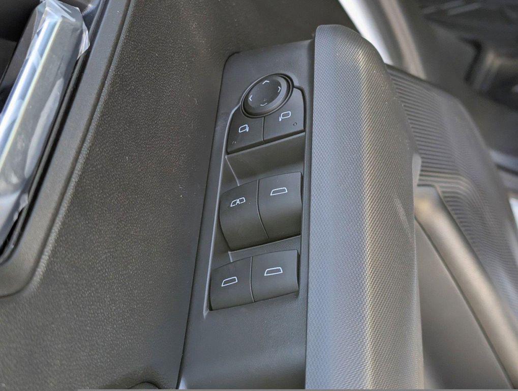 new 2025 GMC Canyon car, priced at $43,281