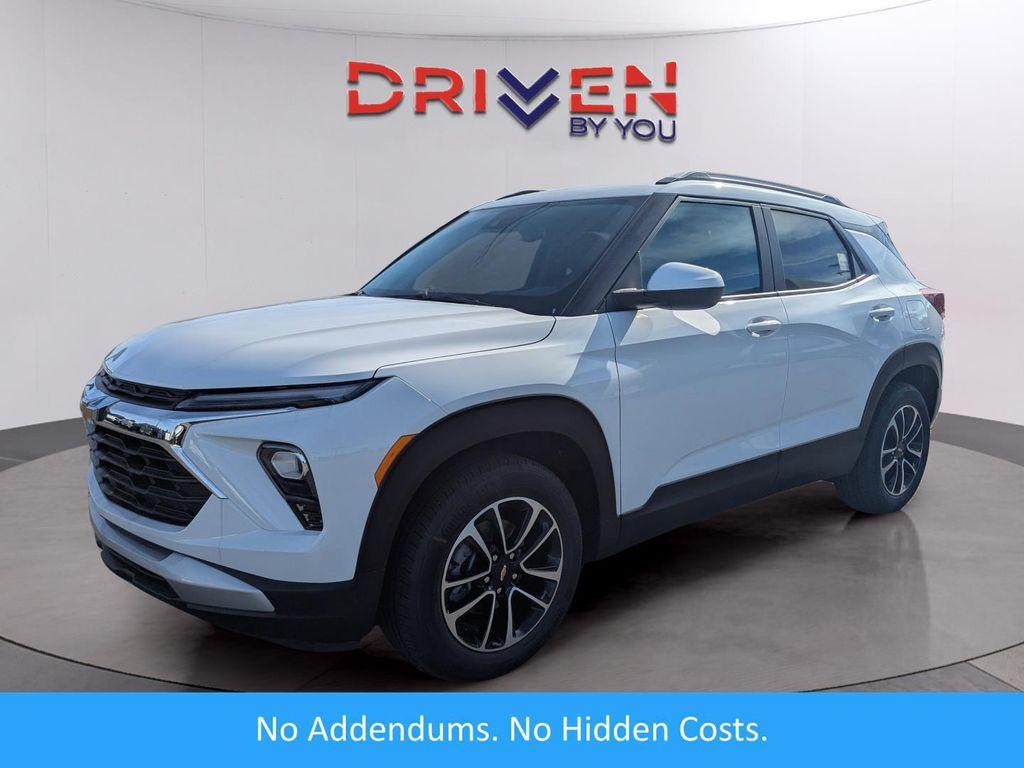 new 2026 Chevrolet TrailBlazer car, priced at $28,201