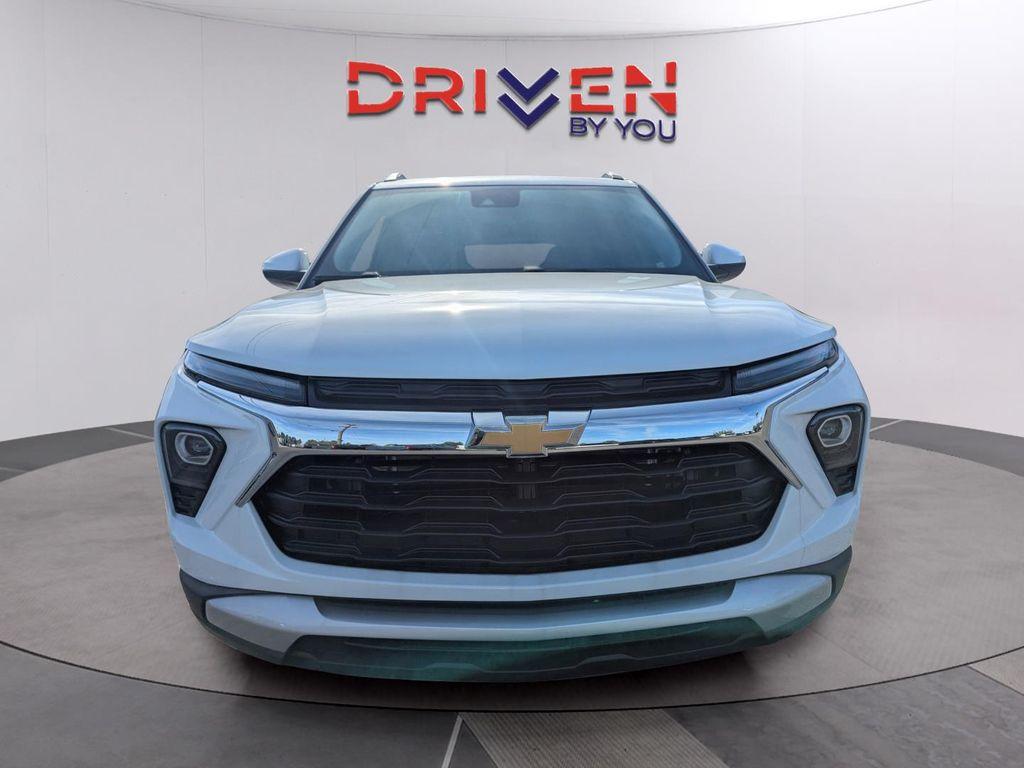 new 2026 Chevrolet TrailBlazer car, priced at $28,201