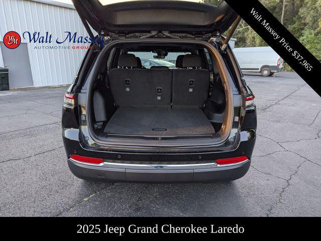 new 2025 Jeep Grand Cherokee car, priced at $37,965