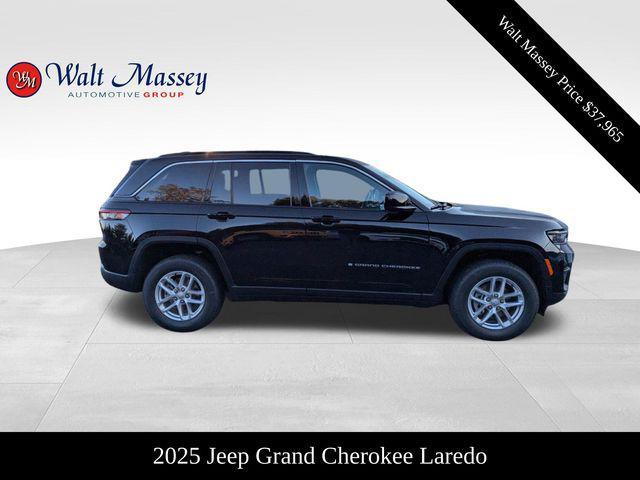 new 2025 Jeep Grand Cherokee car, priced at $37,965